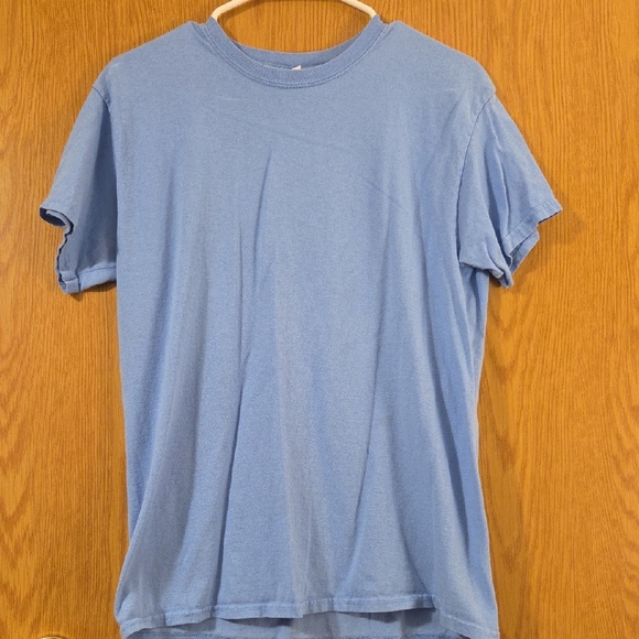 Gildan Light Blue Short Sleeve Tee - Picture 1 of 1